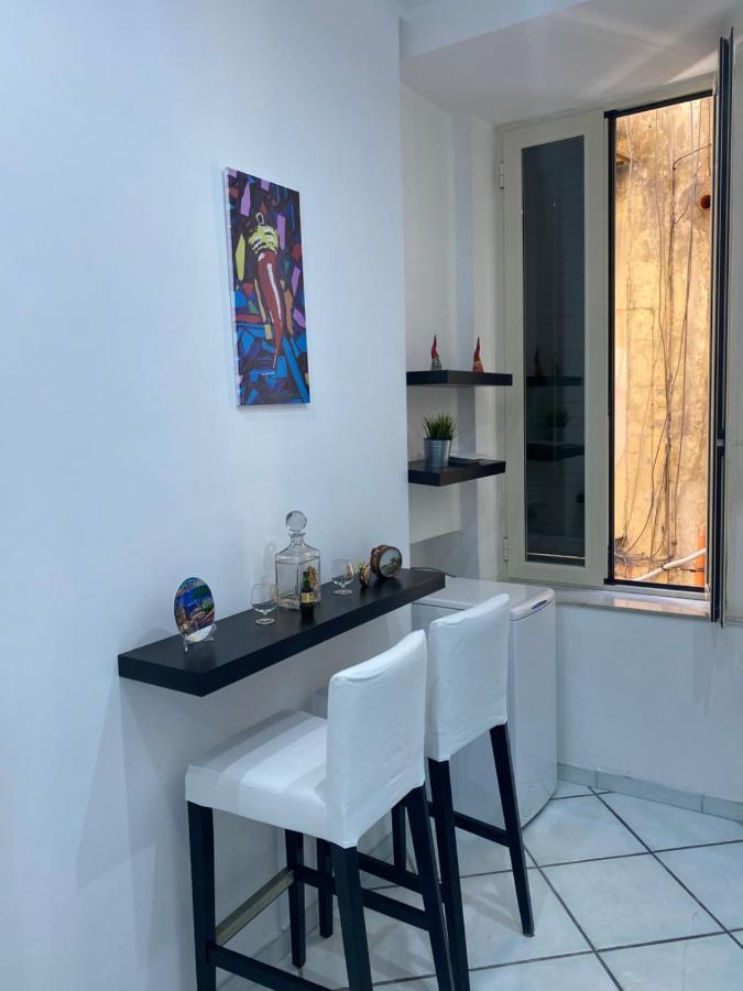 Casa Vacanza La Spagnola نابولي المظهر الخارجي الصورة